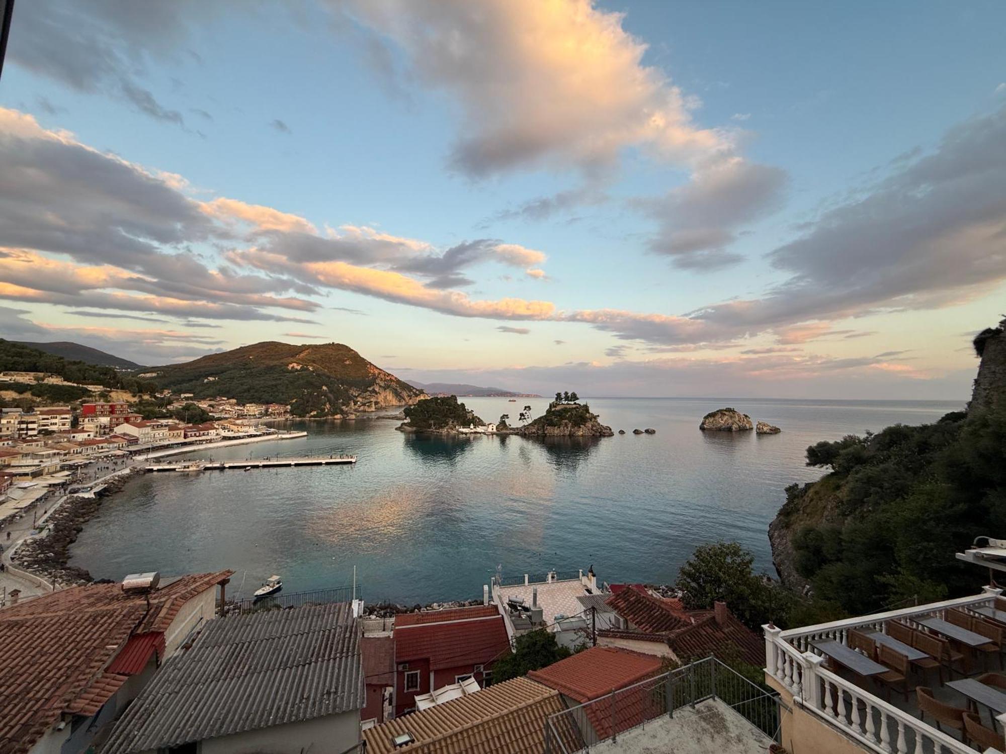 Sunrise House Otel Parga Dış mekan fotoğraf
